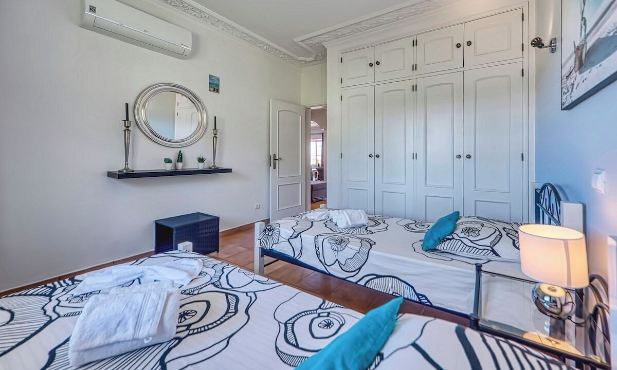 Photo of Bedroom in Caramujeira