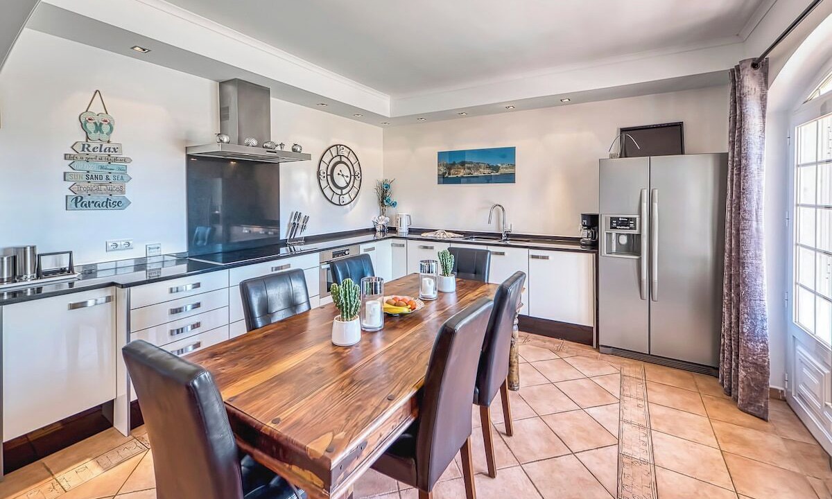 Photo of Kitchen in Caramujeira