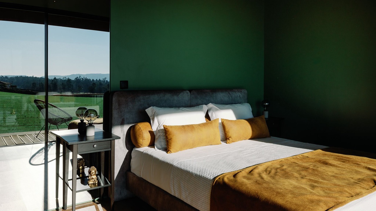 Photo of Bedroom in Rates