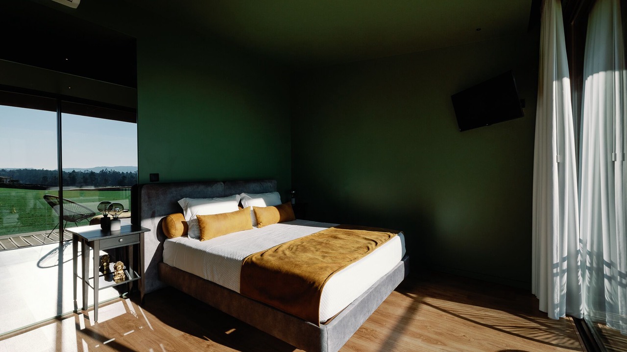 Photo of Bedroom in Rates