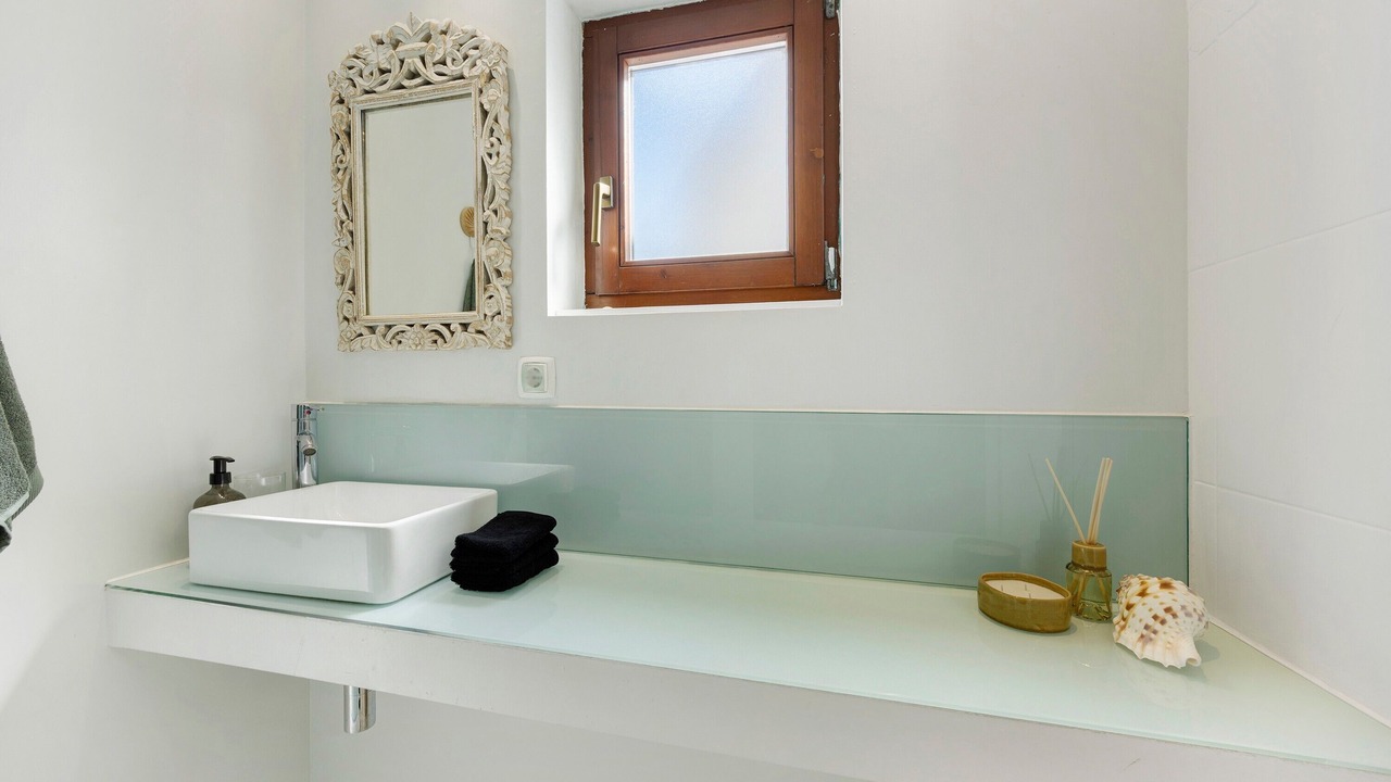 Photo of Bathroom in Ameijeira