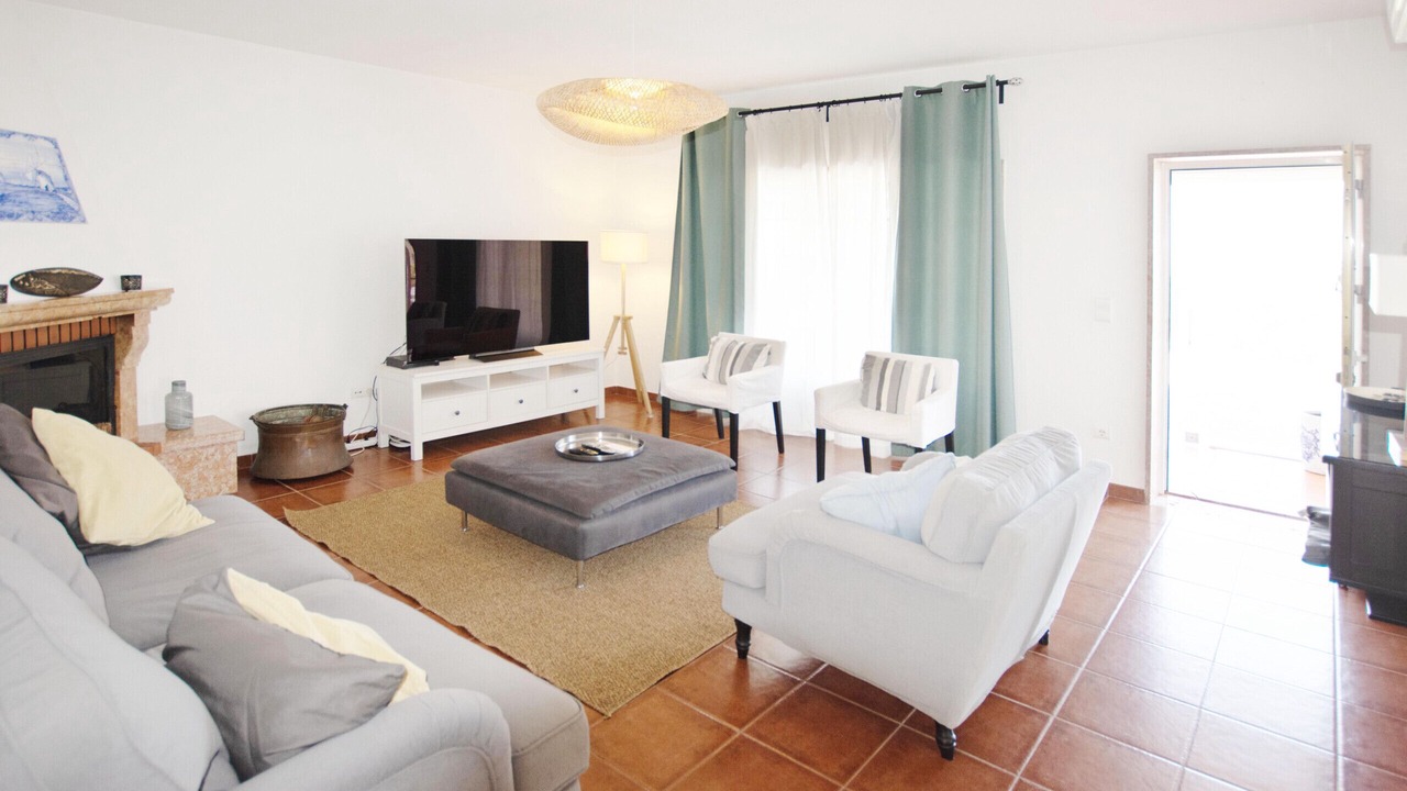 Photo of Bedroom in Ericeira
