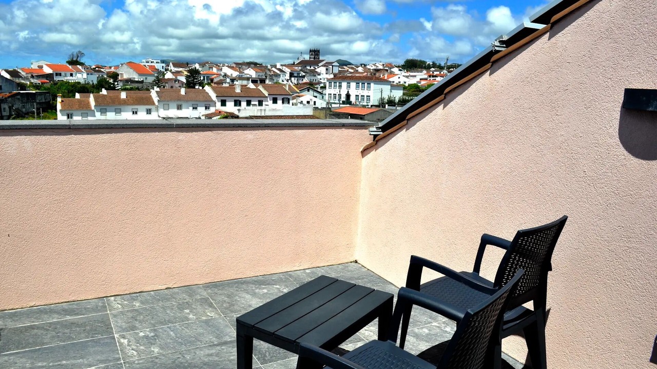 Photo of Patio Balcony in Lagoa