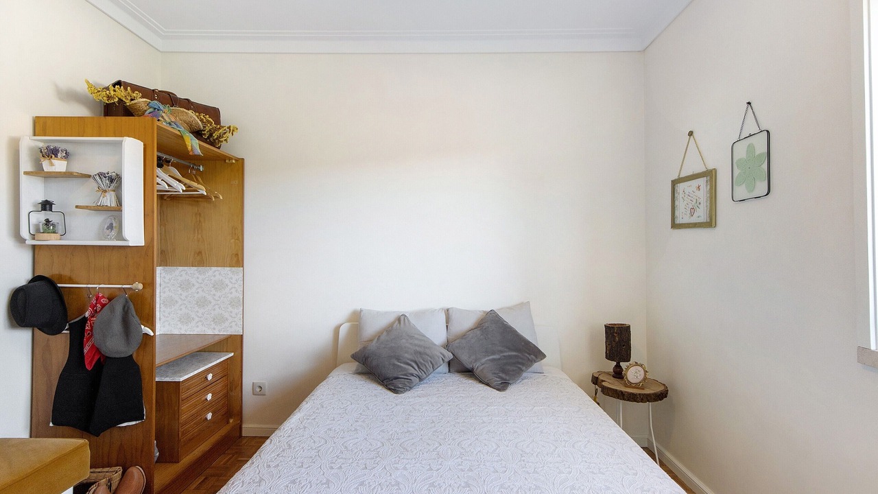 Photo of Bedroom in Lourosa