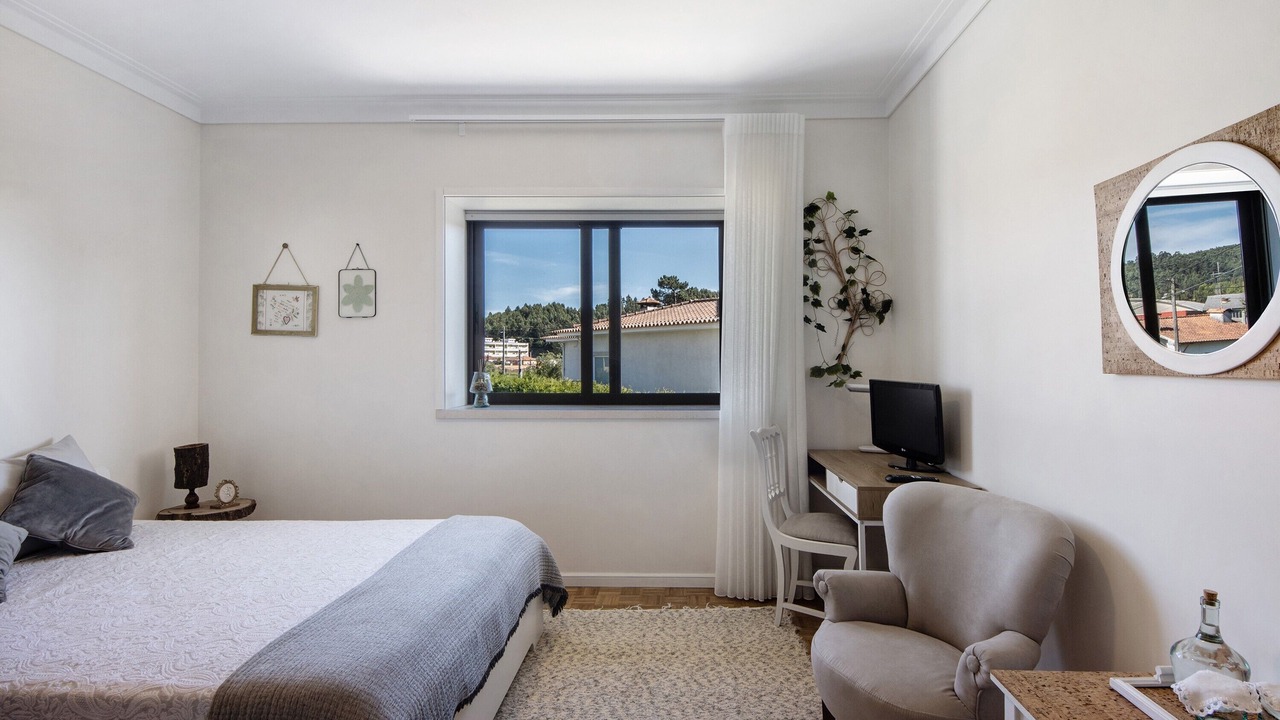 Photo of Bedroom in Lourosa
