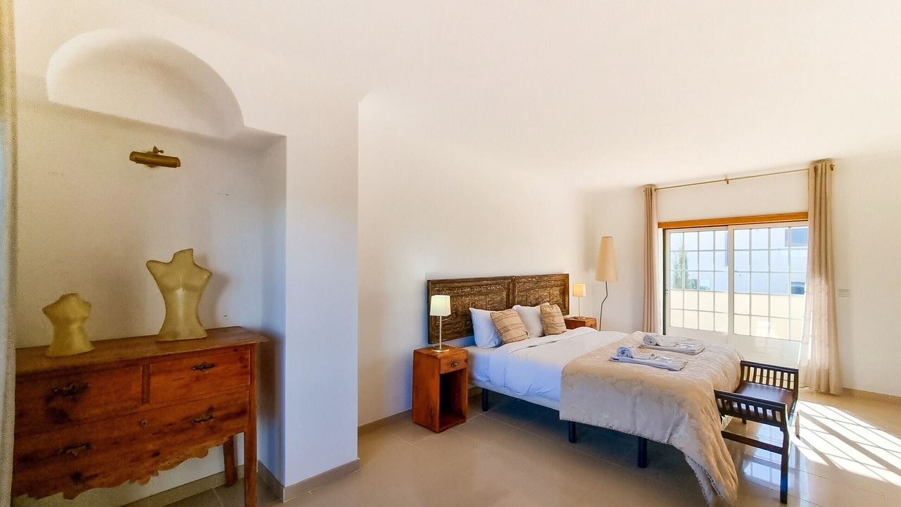 Photo of Bedroom in Vale do Garrao