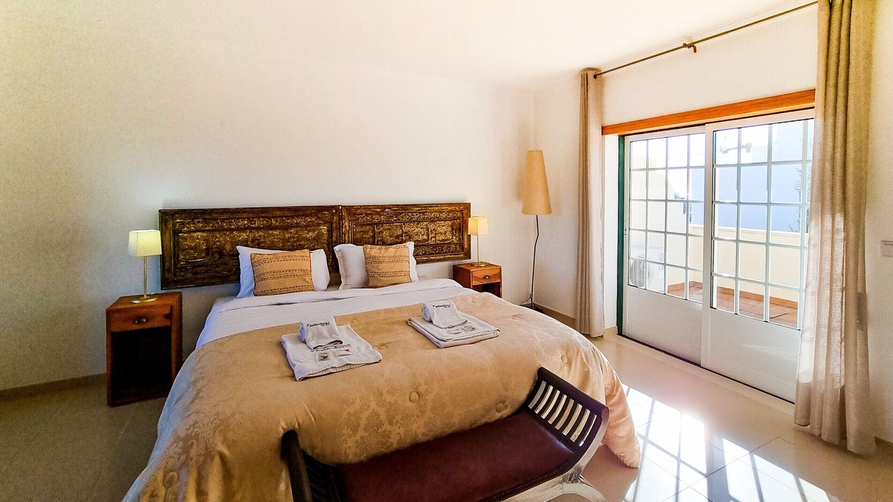 Photo of Bedroom in Vale do Garrao