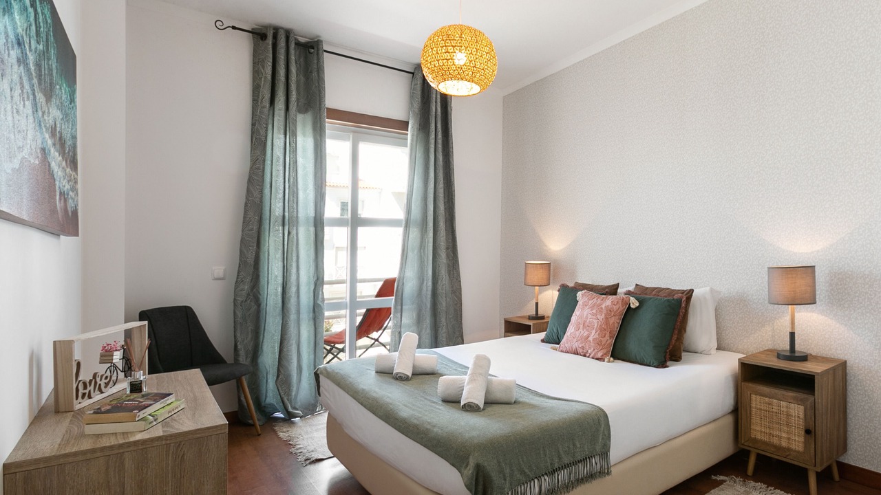 Photo of Bedroom in Peniche