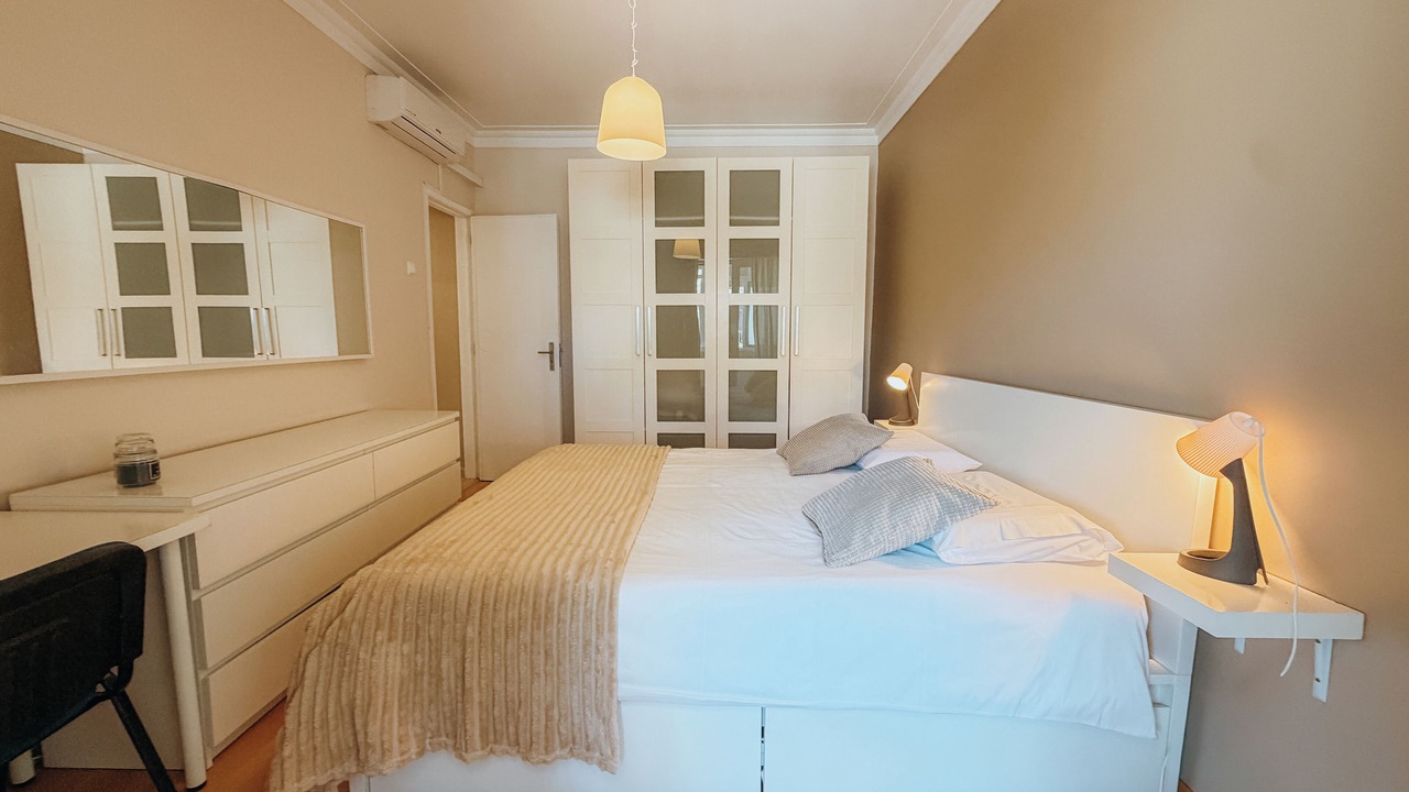 Photo of Bedroom in Setubal