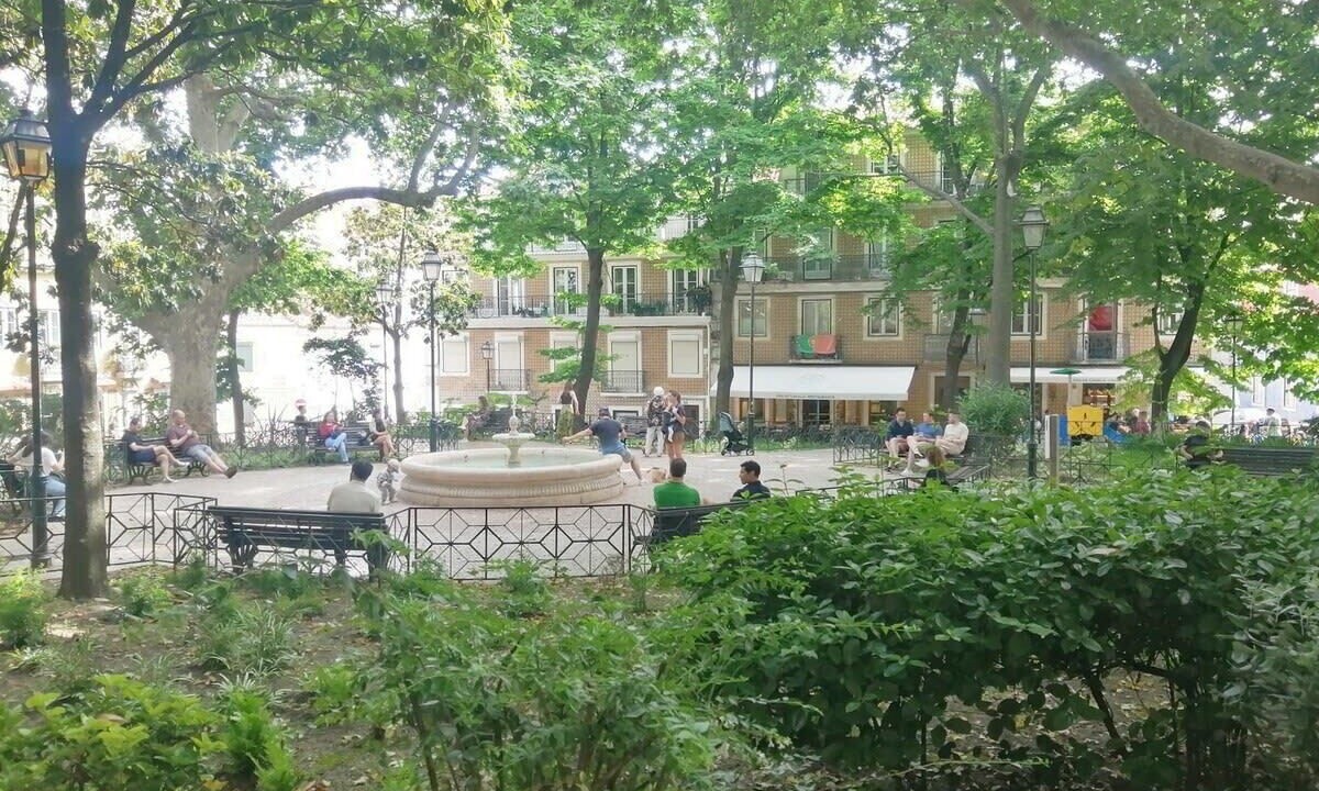 Photo of Others in Merces