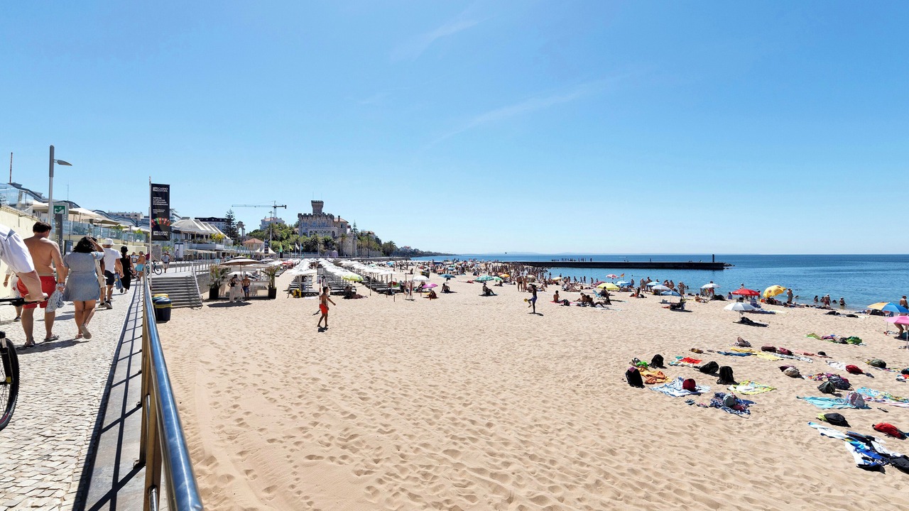 Photo of Others in Estoril