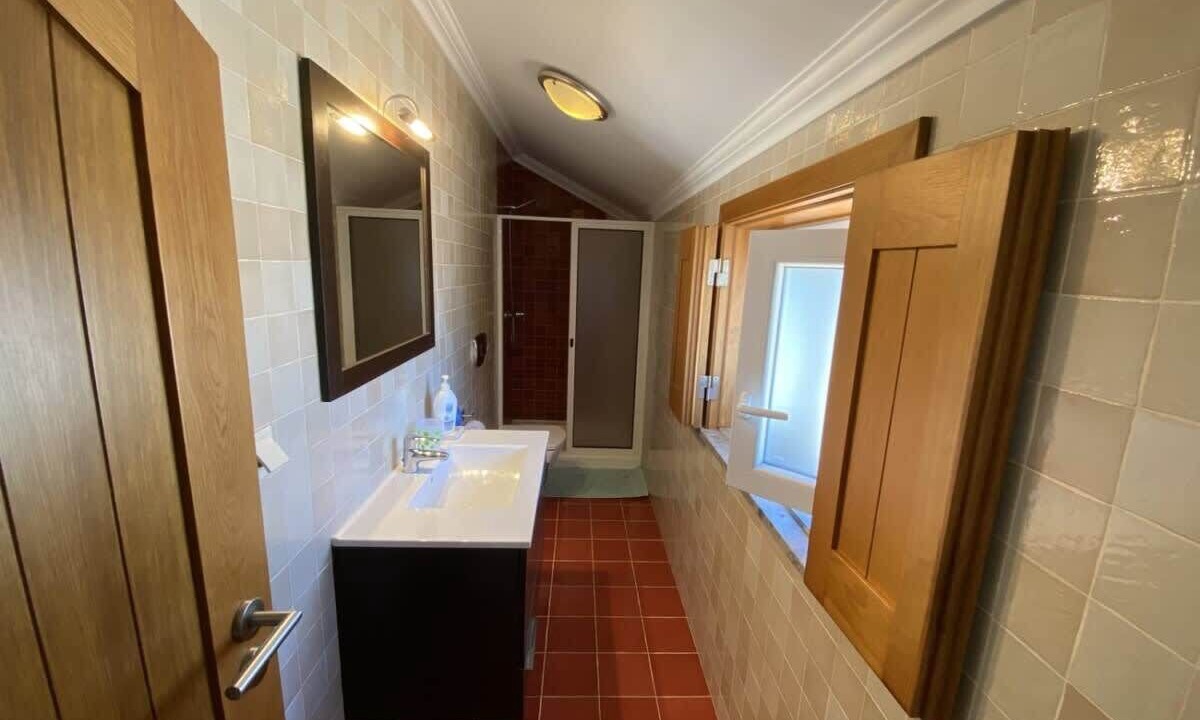 Photo of Bathroom in Lourinha