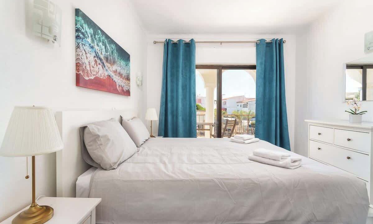Photo of Bedroom in Vale de Centianes
