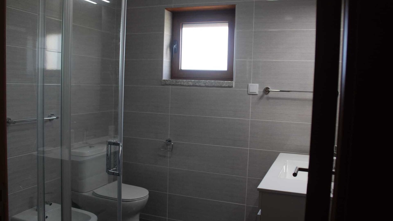 Photo of Bathroom in Cantelaes