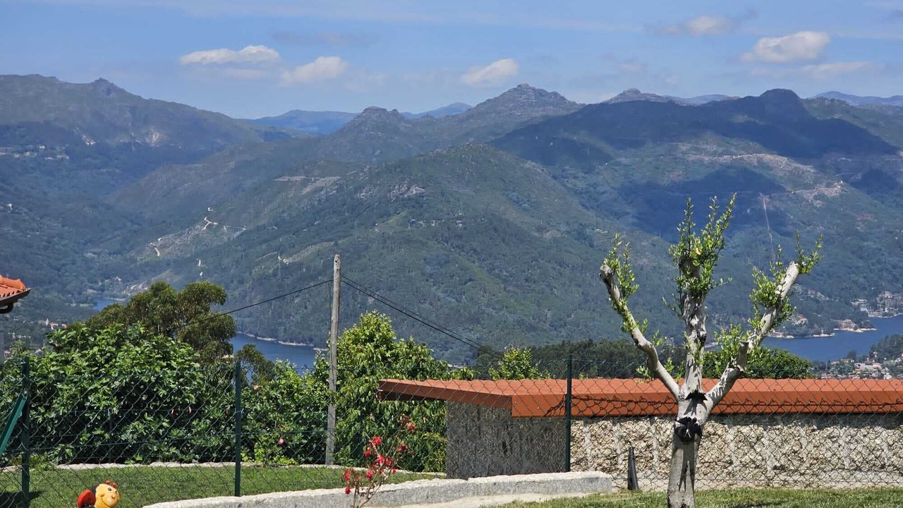 Photo of Outdoor in Cantelaes