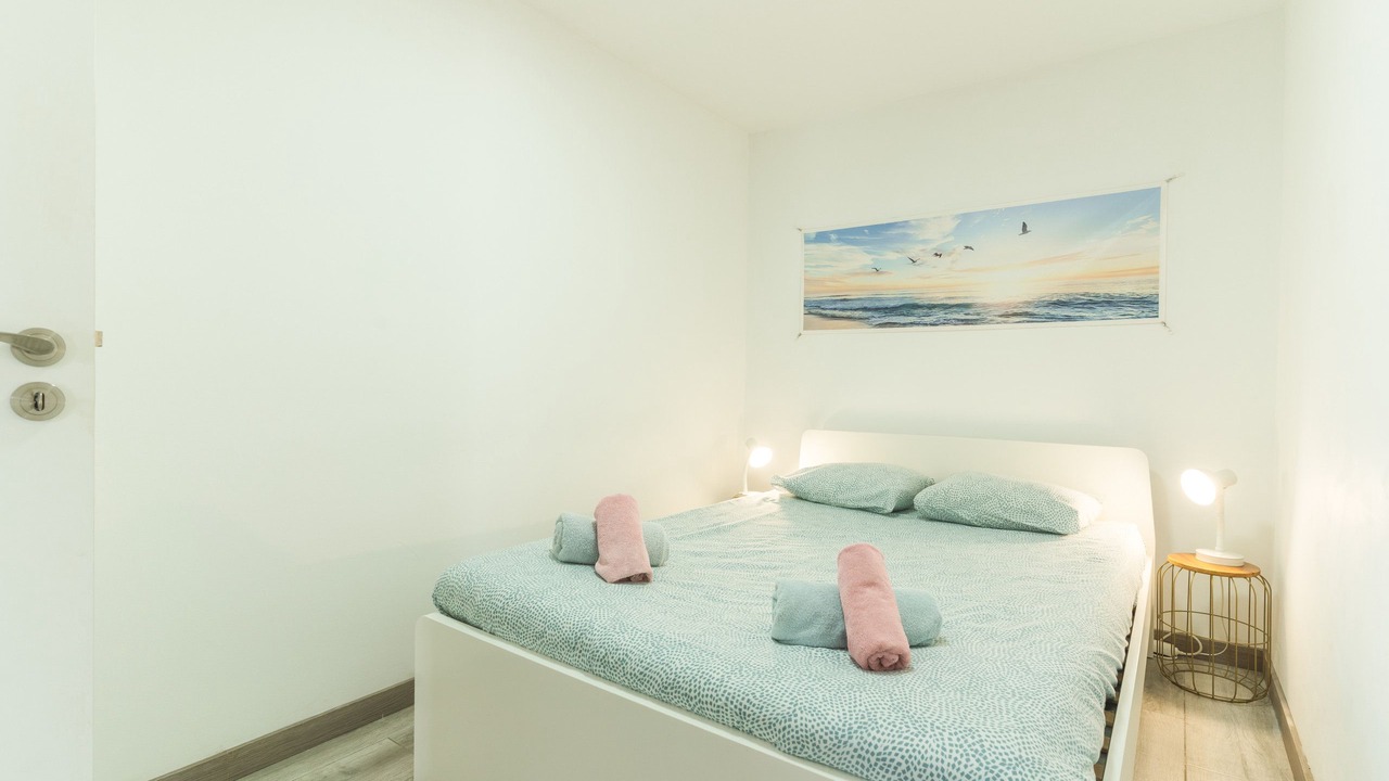 Photo of Bedroom in Canical