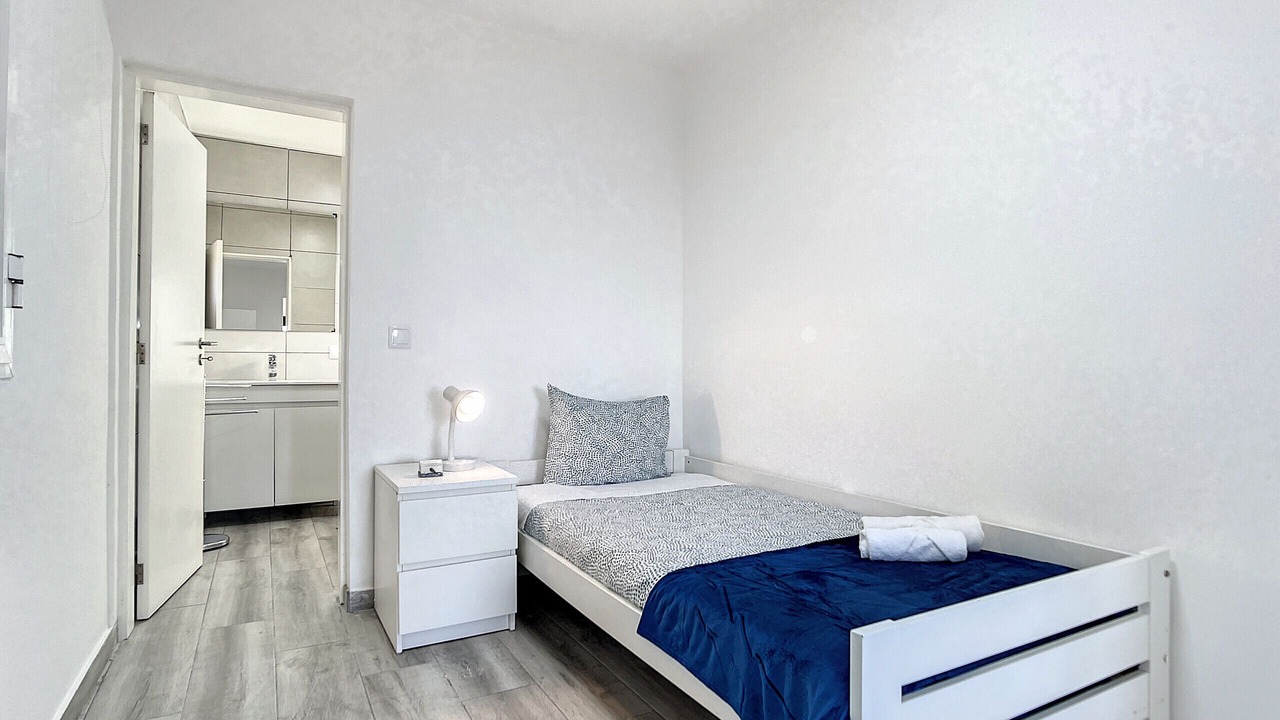 Photo of Bedroom in Canical