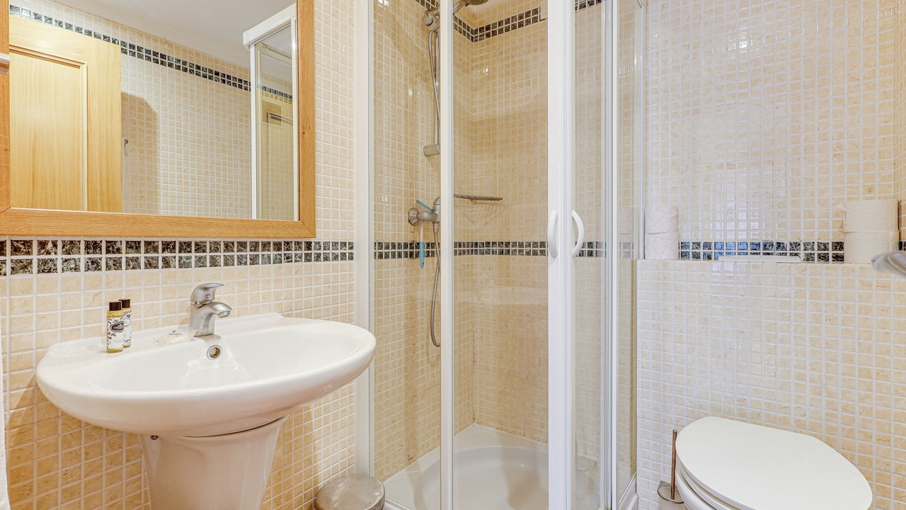 Photo of Bathroom in Alporchinhos