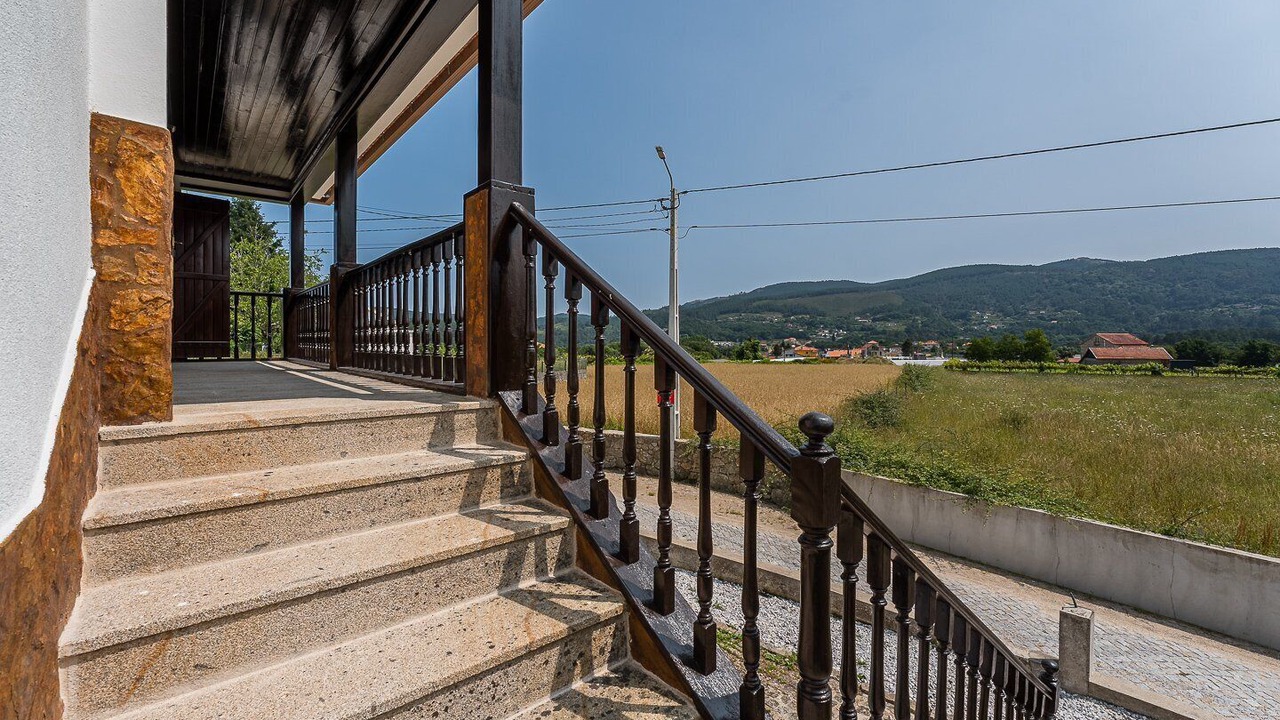 Photo of Outdoor in Covas