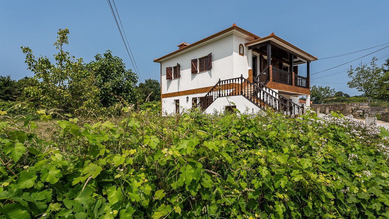 Photo of Outdoor in Covas