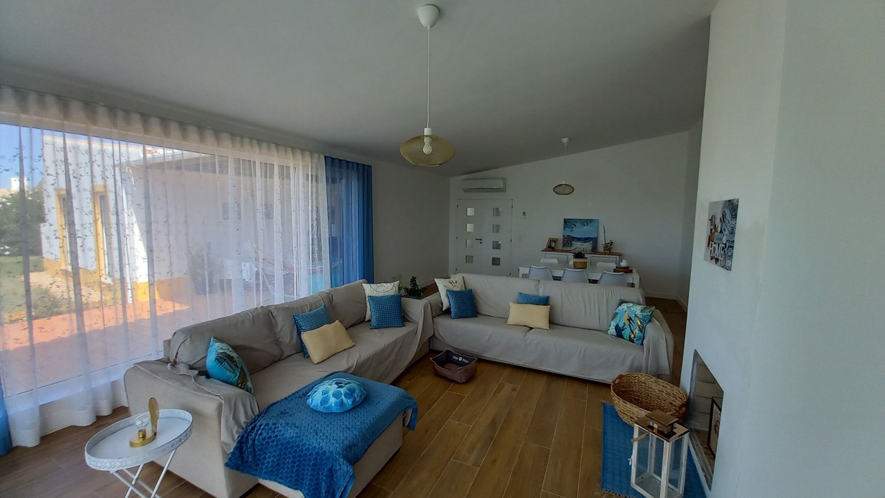 Photo of Livingroom in Cuba