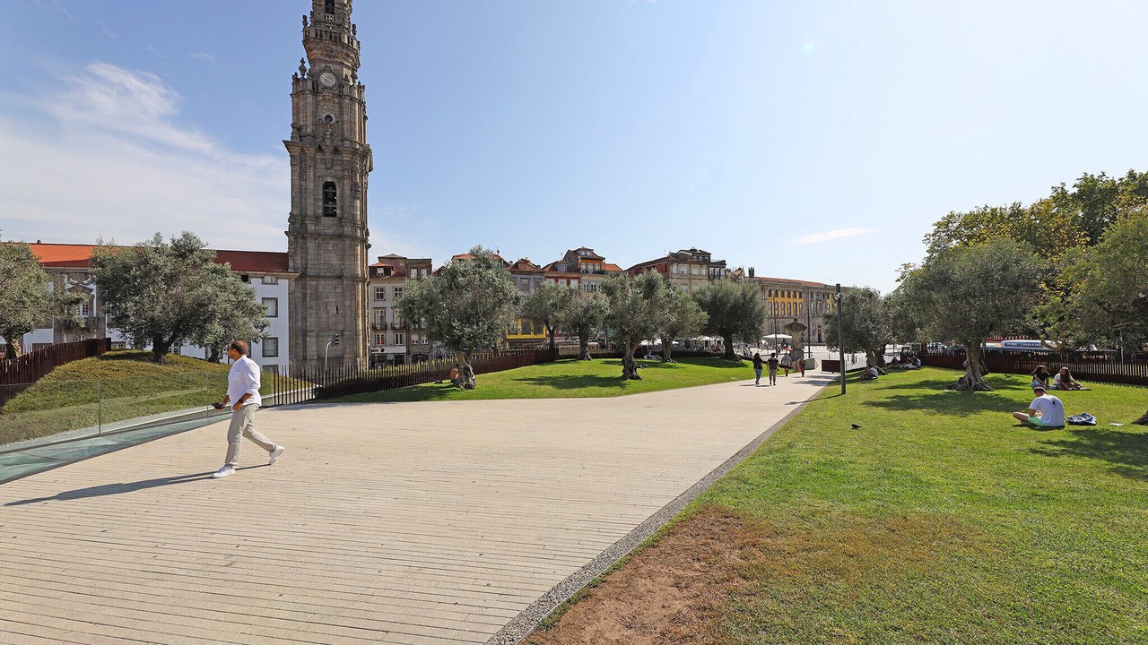 Photo of Others in Foz do Douro