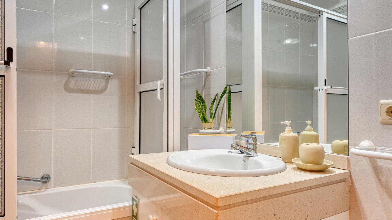Photo of Bathroom in Sao Martinho