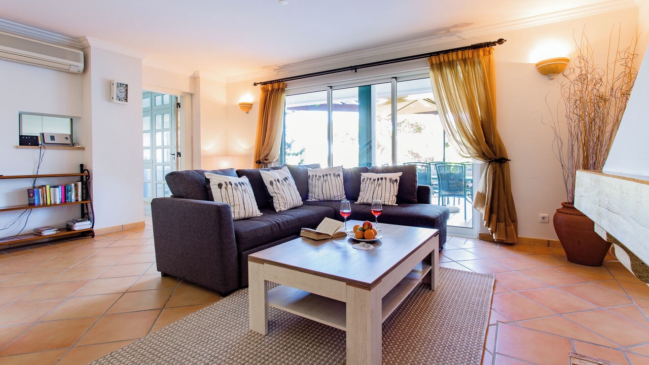 Photo of Livingroom in Quarteira