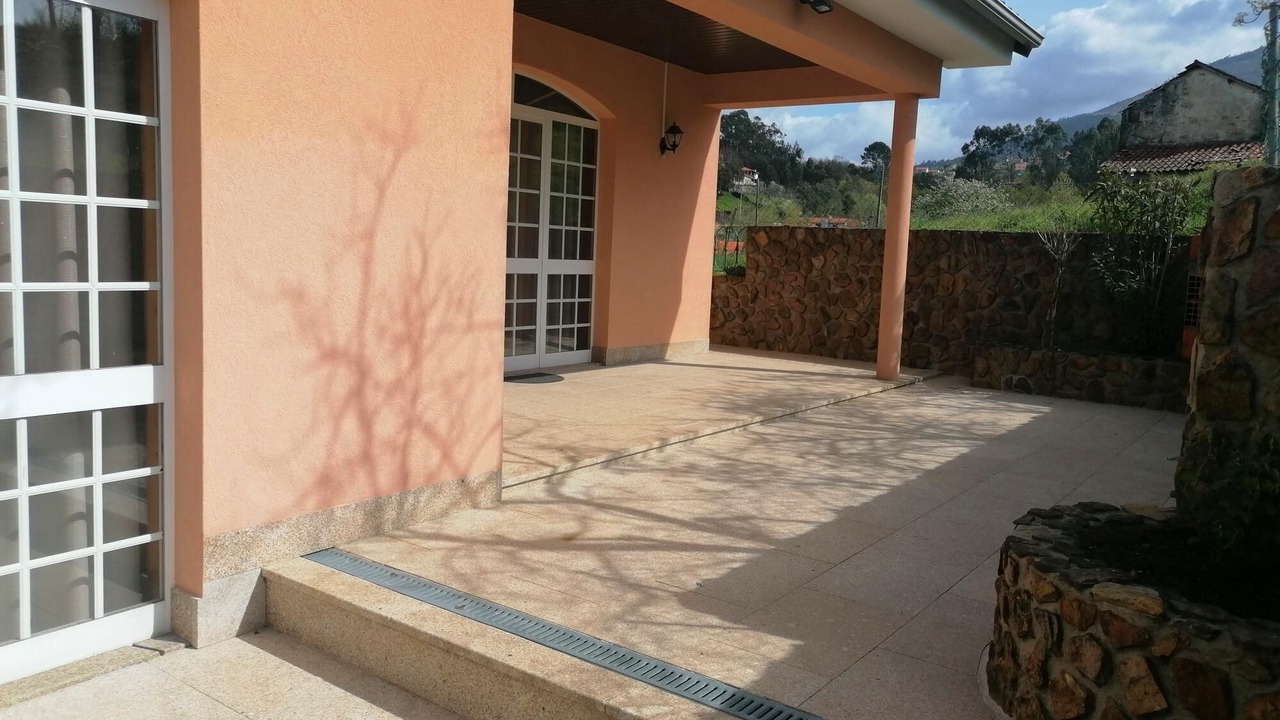Photo of Outdoor in Molares