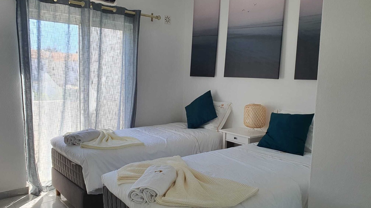 Photo of Bedroom in Quarteira