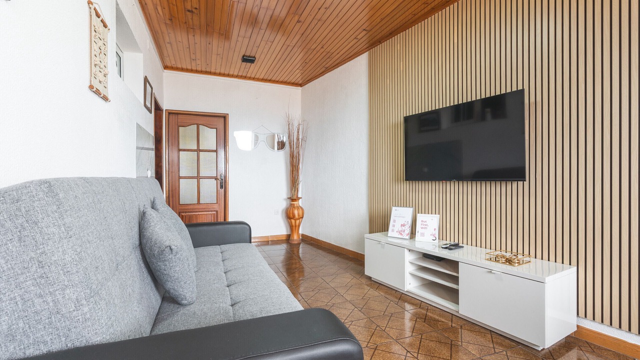 Photo of Livingroom in Canical