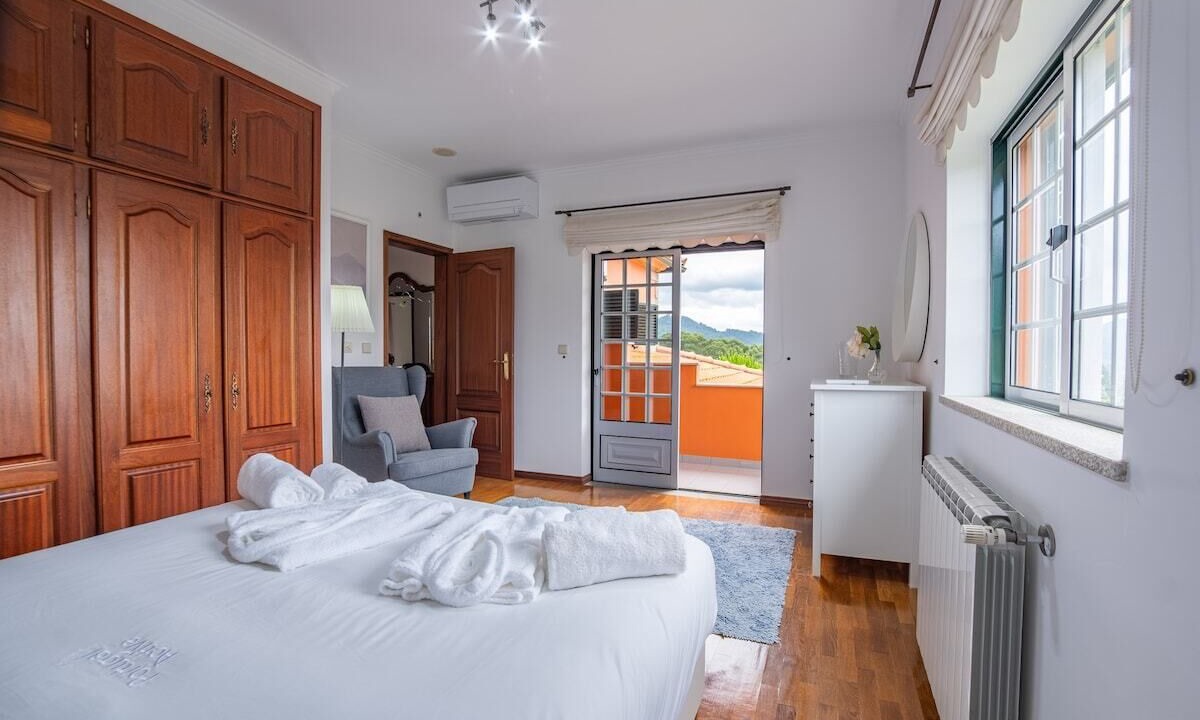 Photo of Bedroom in Cossourado