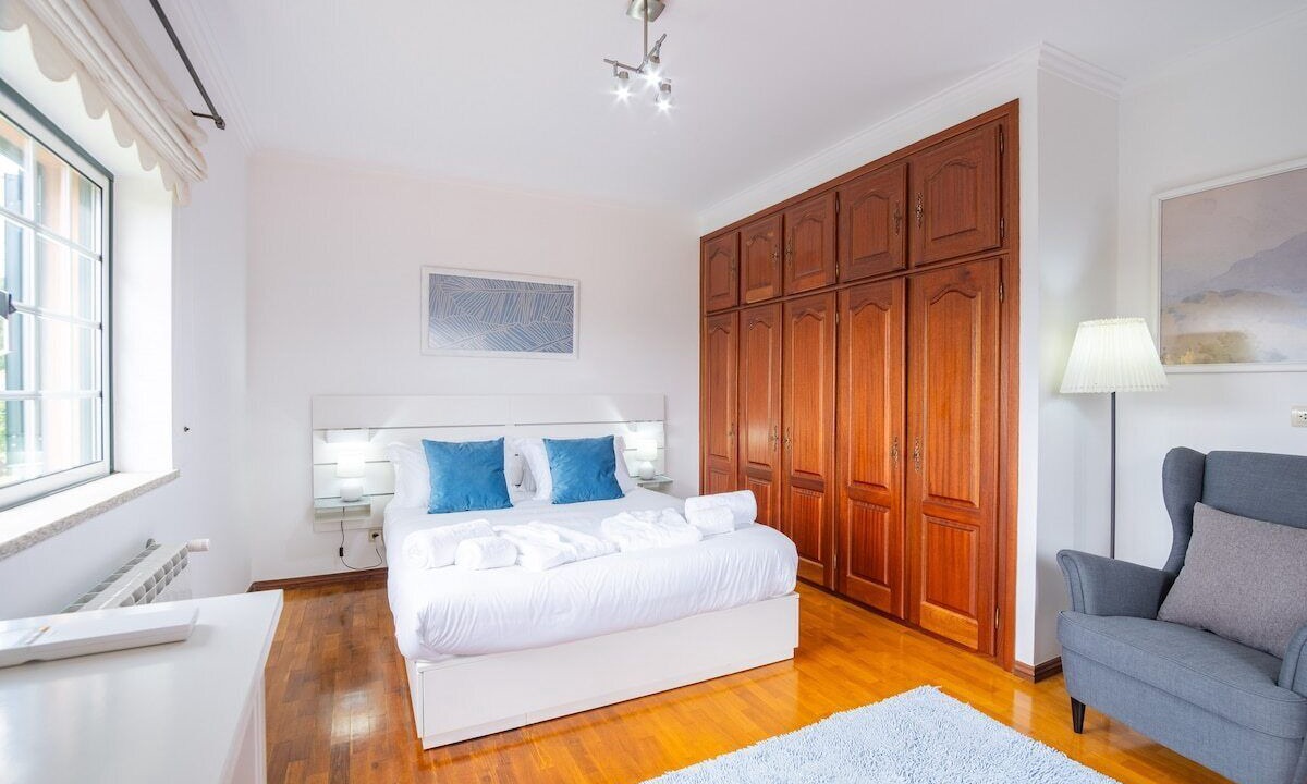 Photo of Bedroom in Cossourado