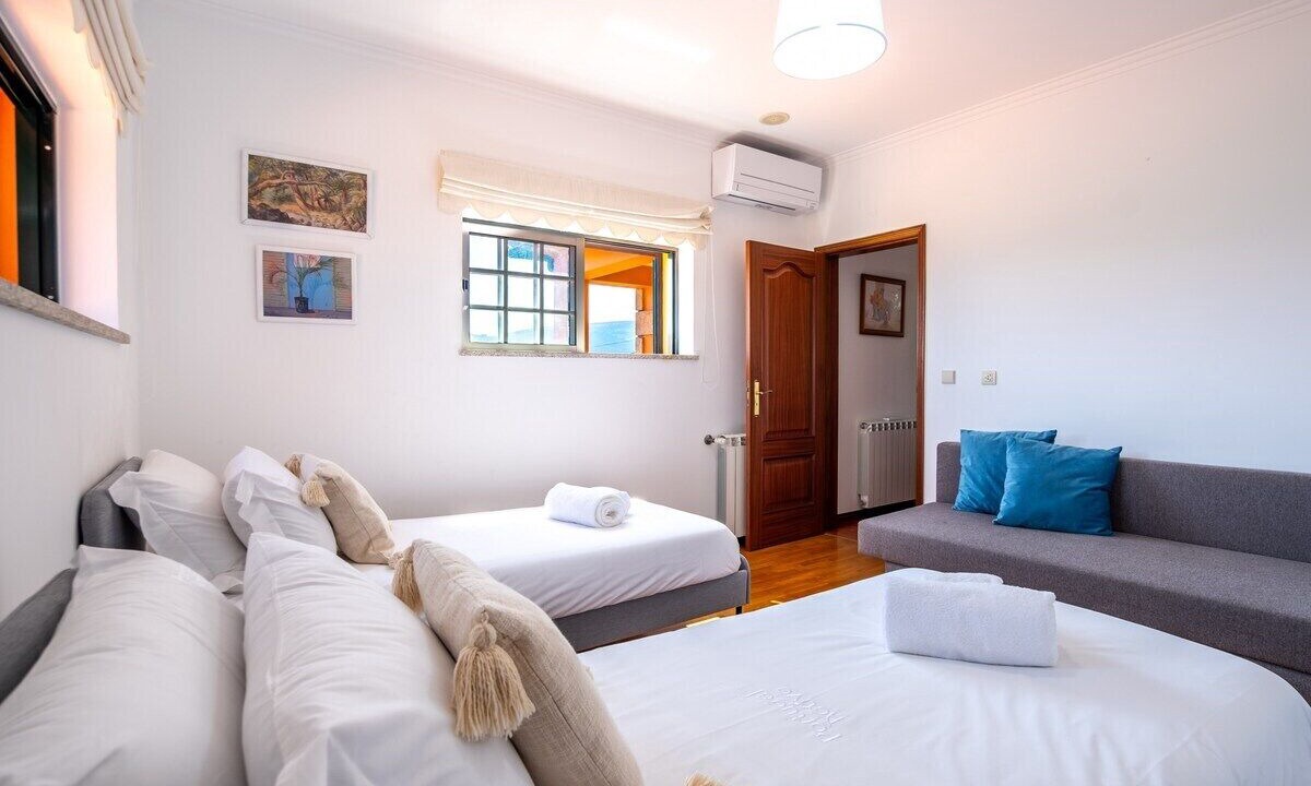 Photo of Bedroom in Cossourado