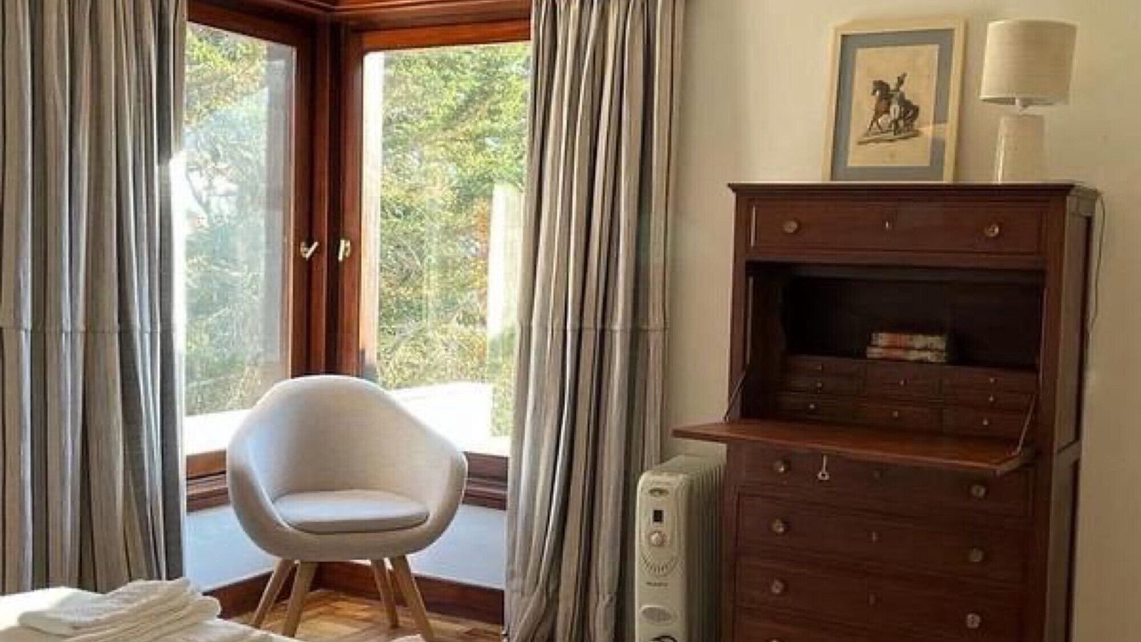 Photo of Bedroom in Caminha