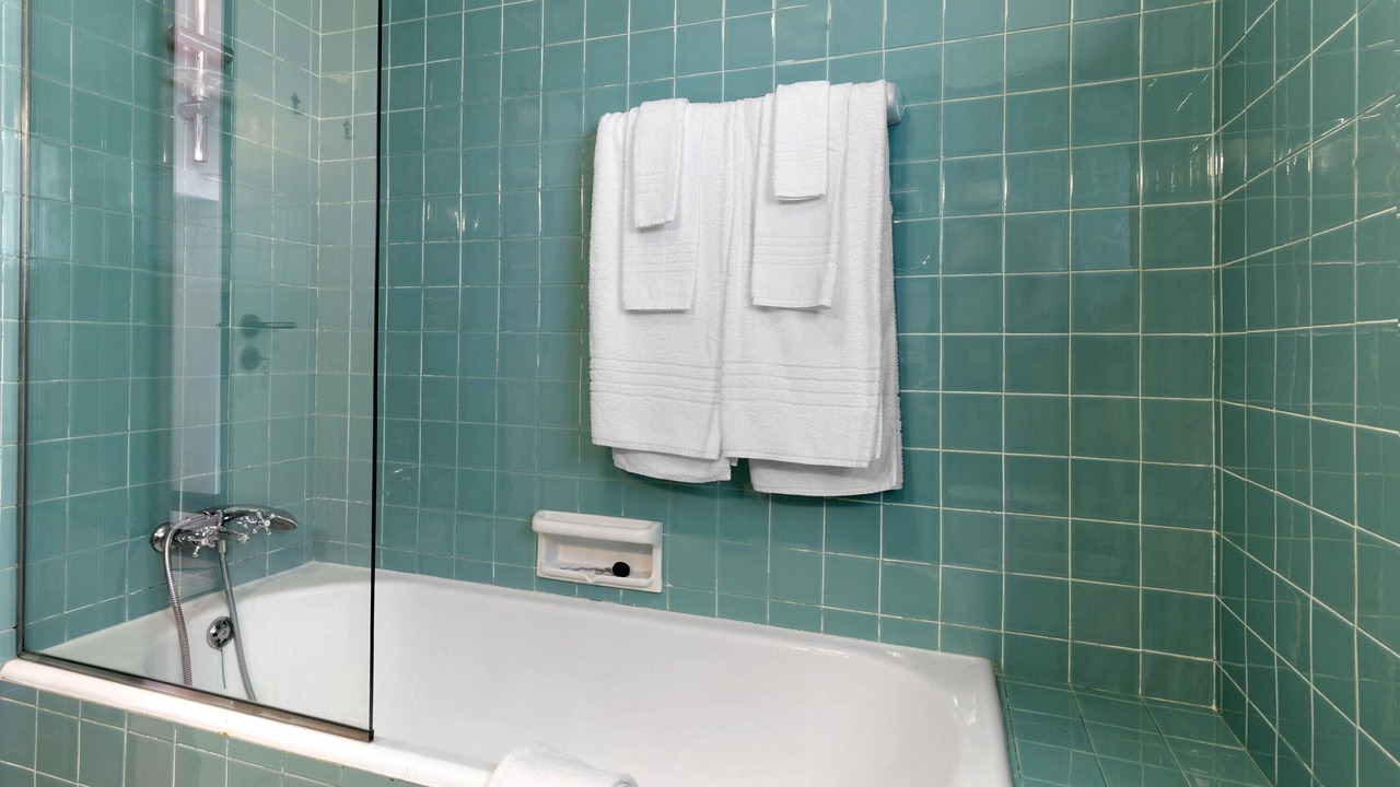 Photo of Bathroom in Caminha
