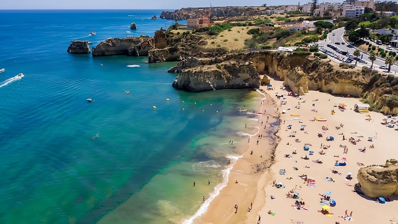 Photo of Others in Meia Praia