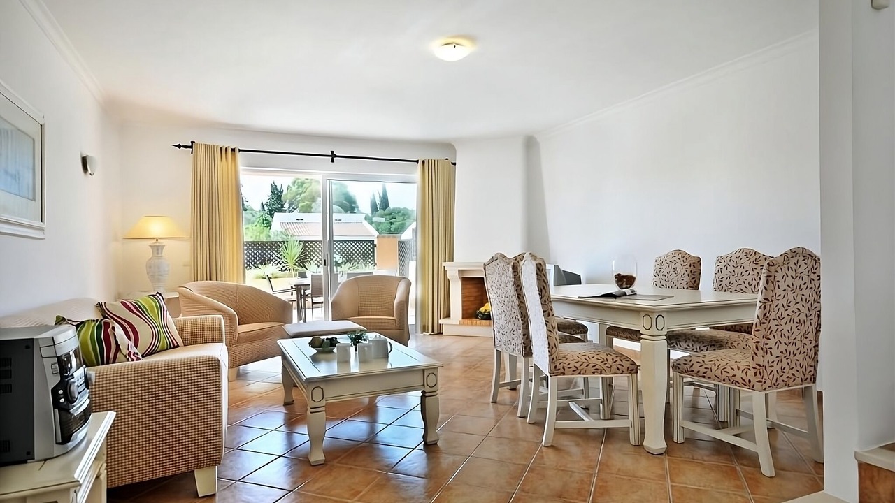 Photo of Bedroom in Meia Praia