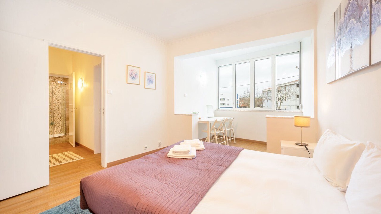 Photo of Bedroom in Cascais