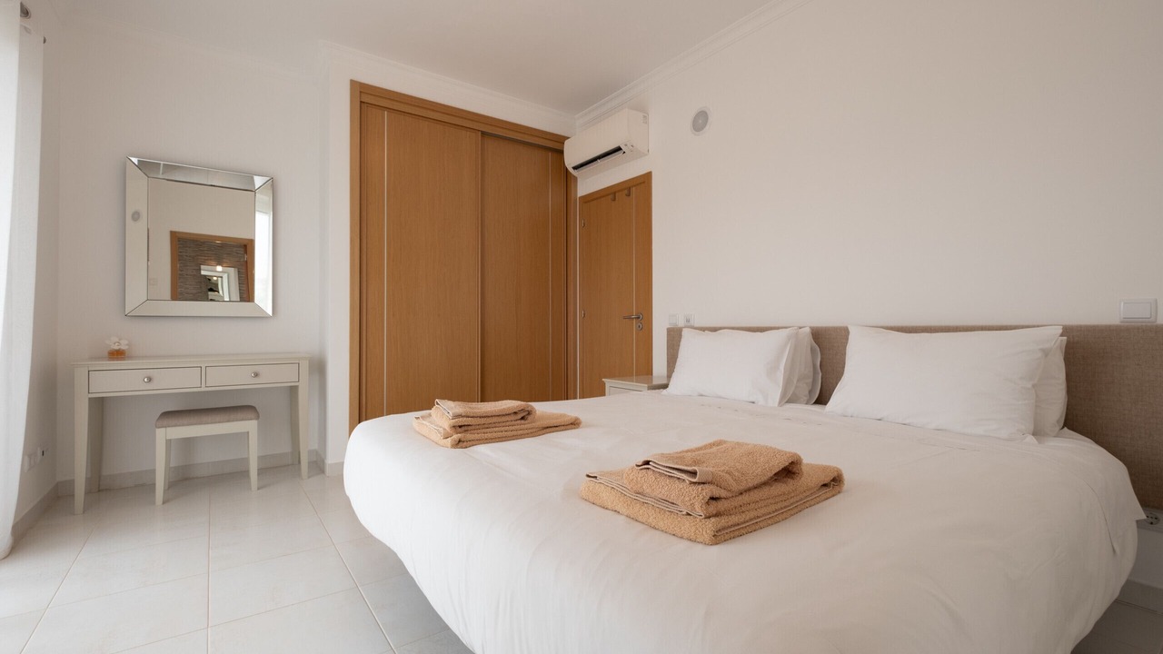 Photo of Bedroom in Porto de Mos