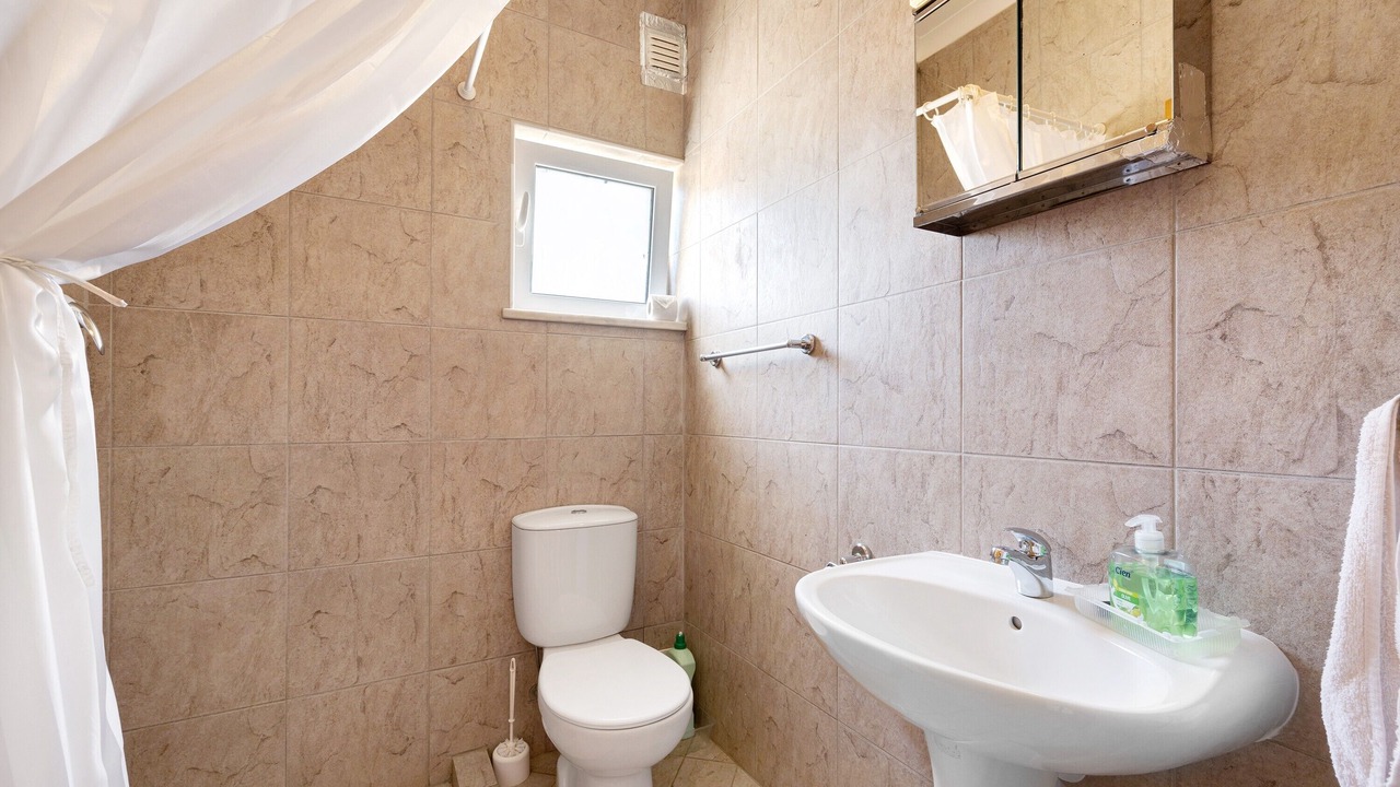 Photo of Bathroom in Figueira