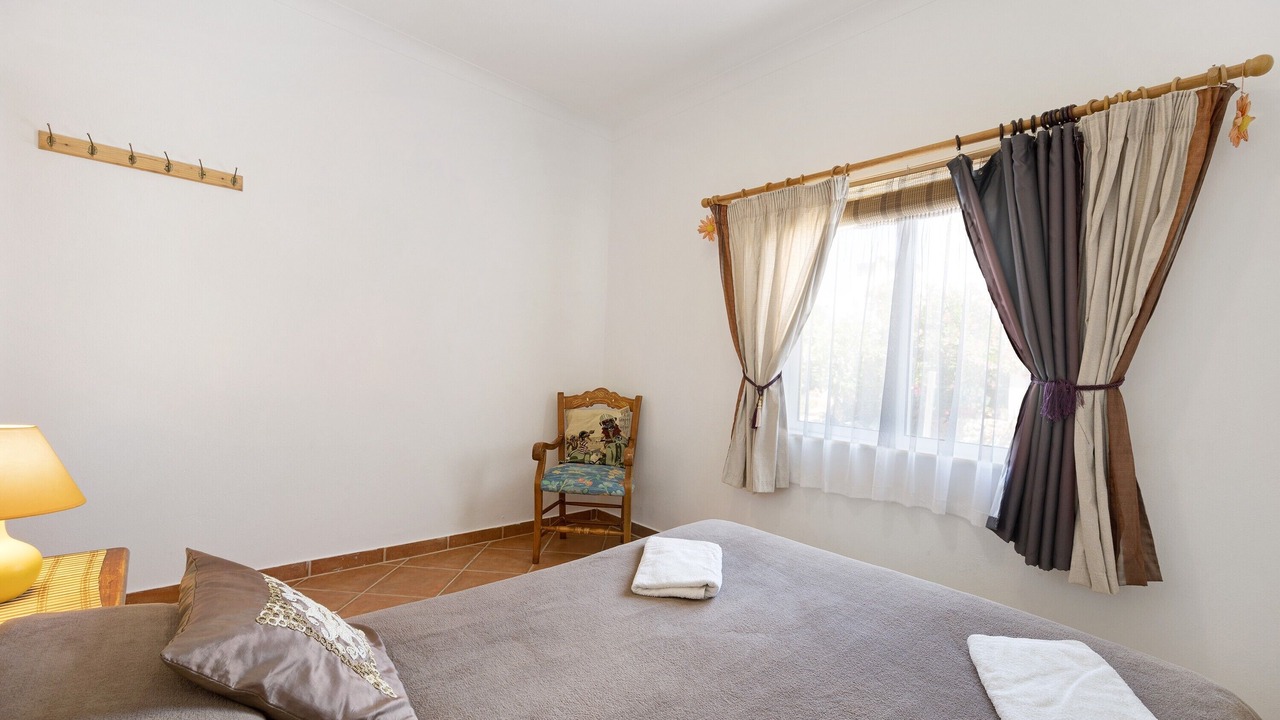 Photo of Bedroom in Figueira