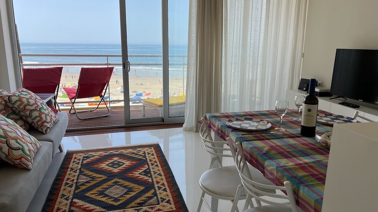 Photo of Livingroom in Ofir