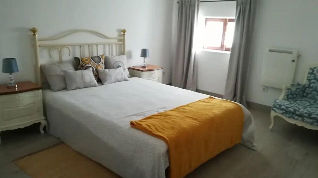 Photo of Bedroom in Insua