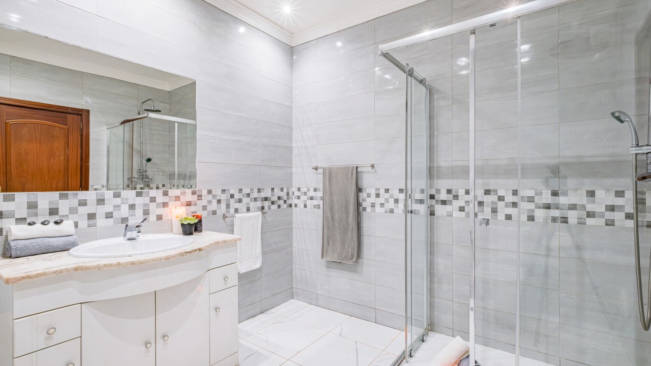 Photo of Bathroom in Montechoro