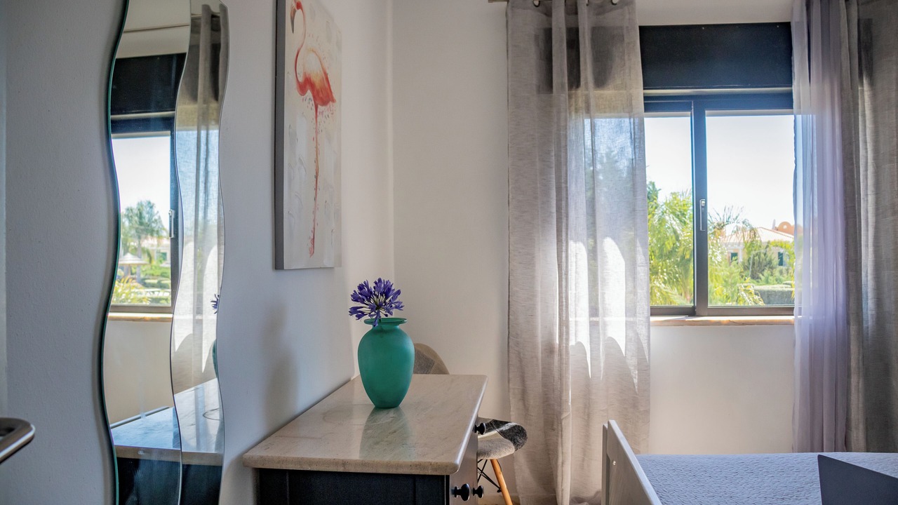 Photo of Bedroom in Alporchinhos