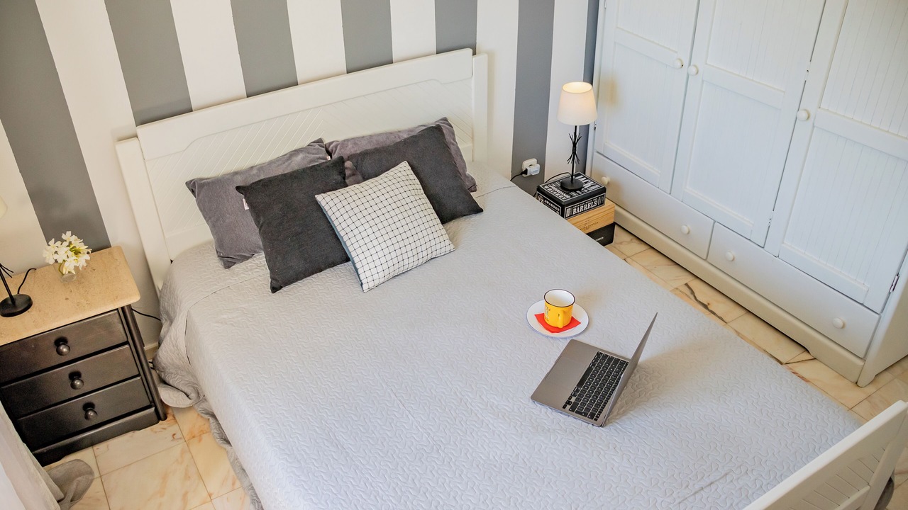 Photo of Bedroom in Alporchinhos