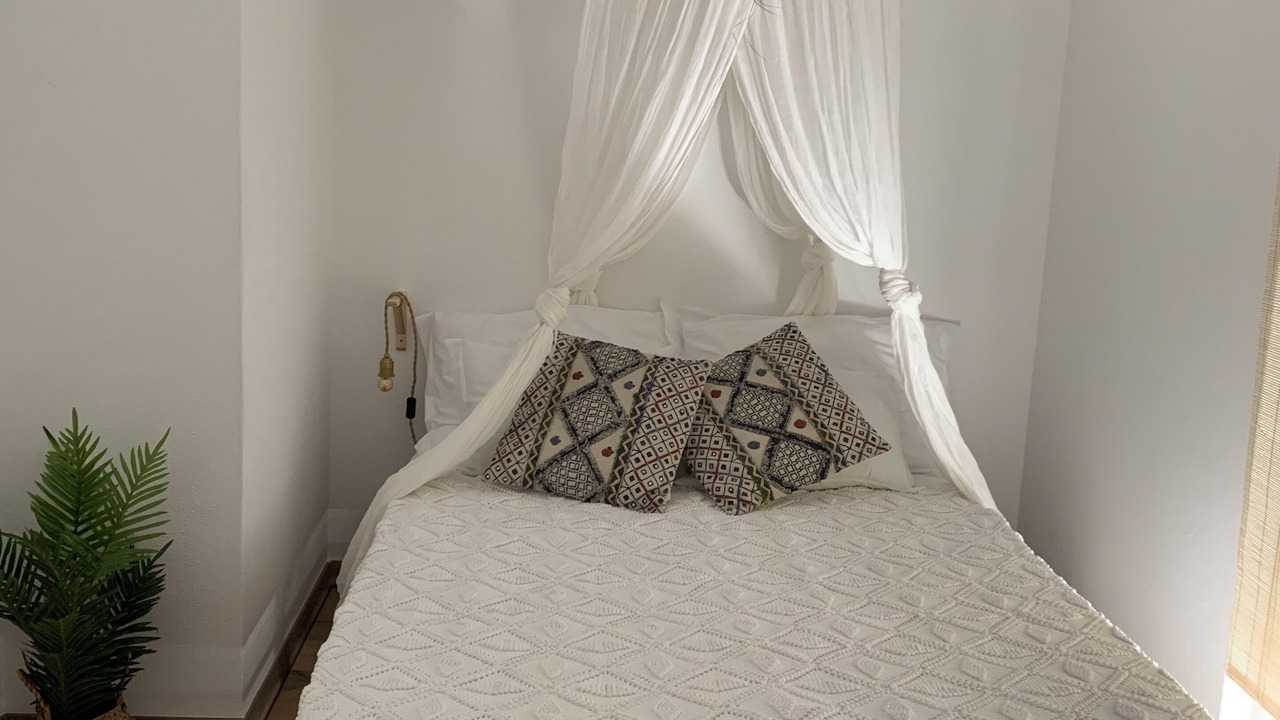 Photo of Bedroom in Sines