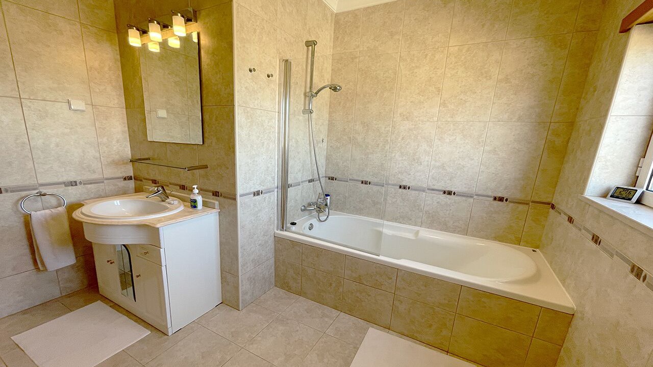 Photo of Bathroom in Porto de Mos