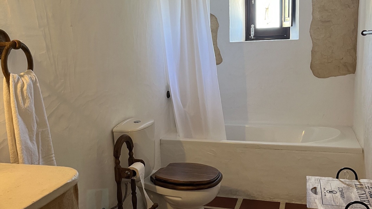 Photo of Bathroom in Rio Maior
